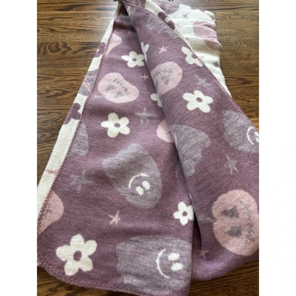 Docofil Halloween Blanket White Purple Pink Ghost Pumpkin Cute 51